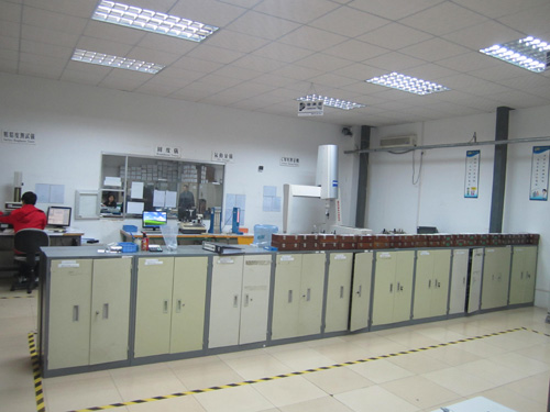 Measuring and testing room corner 2